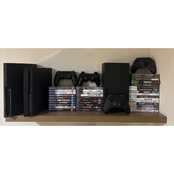 PS3 Slim and Games Carousel 3