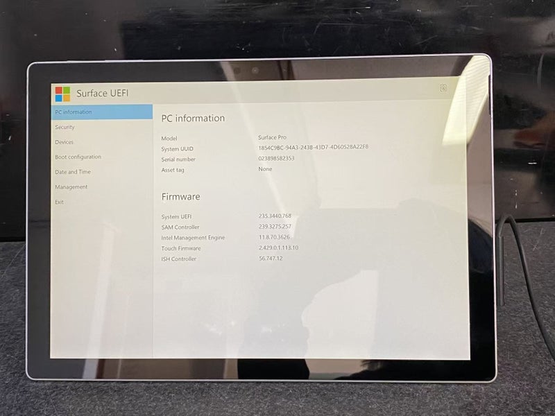*$1 R* Microsoft Surface Pro 5 1807 Core i5-7300U 8GB 256GB SSD (Screen cracked) Carousel 2