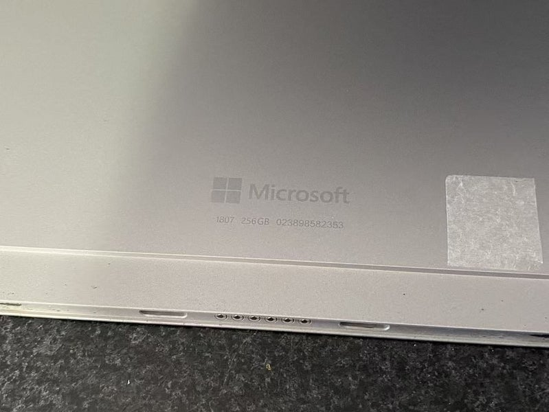 *$1 R* Microsoft Surface Pro 5 1807 Core i5-7300U 8GB 256GB SSD (Screen cracked) Carousel 10
