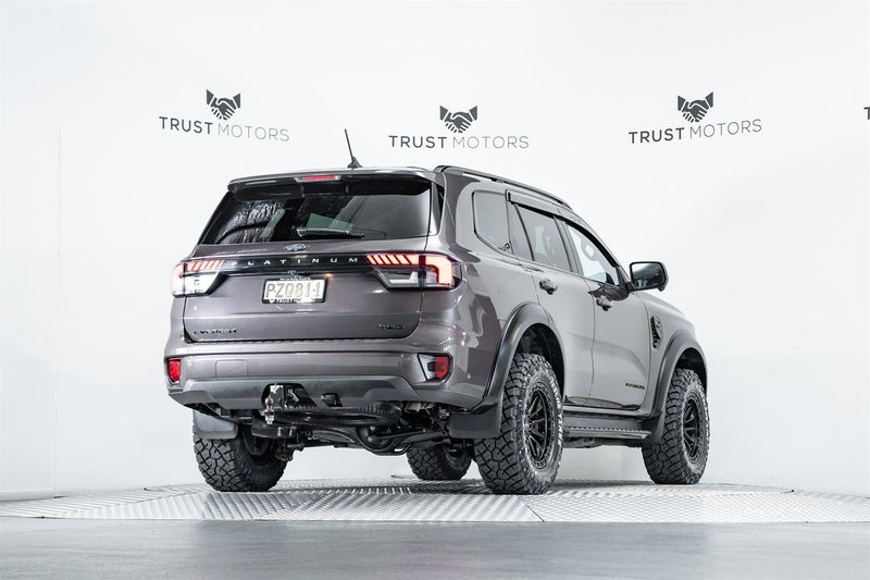 2023 Ford Everest Platinum 3.0L V6 4WD, photo 3