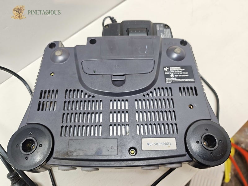 PINETAGIOUS - Nintendo 64 Console NUS-001 - N64 - $1 RESERVE!! Carousel 3