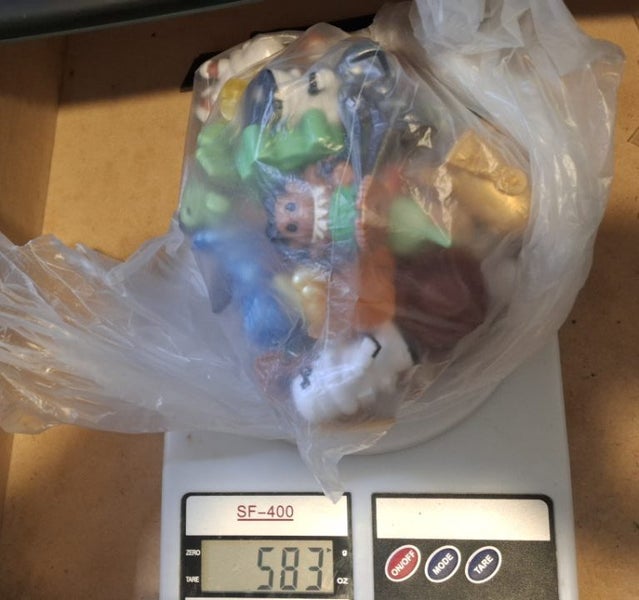 580g Mystery OOSHIES from Woolworths Carousel 1