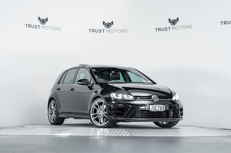 2015 Volkswagen Golf R 2.0L Turbo Manual
