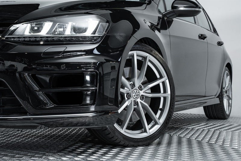 2015 Volkswagen Golf R 2.0L Turbo Manual, photo 2
