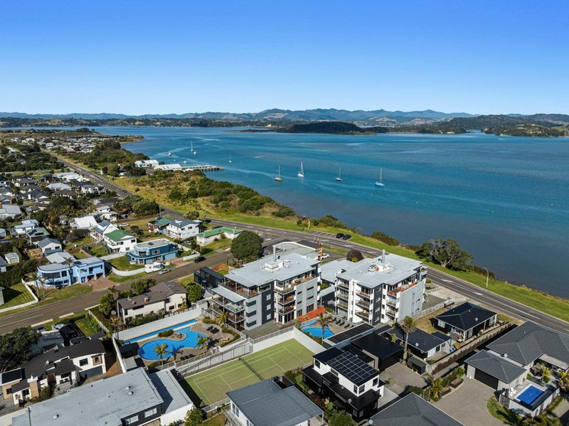 gallery carousel 23