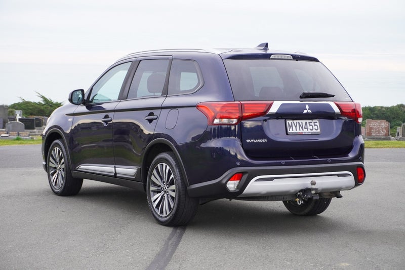 2020 Mitsubishi Outlander LS 2.4 2WD auto, photo 3