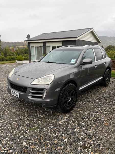 2010 Porsche Cayenne Suv