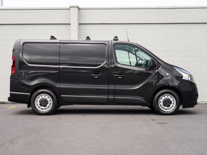 2022 Mitsubishi Express 2.0DT SWB 2WD DCT, photo 3