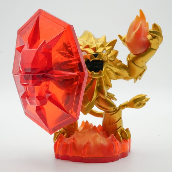 Skylanders Trap Team - Wildfire - Trap Master Fire Element - Gold Lion Shield Carousel 2