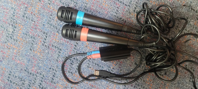 Singstar microphone set Carousel 1