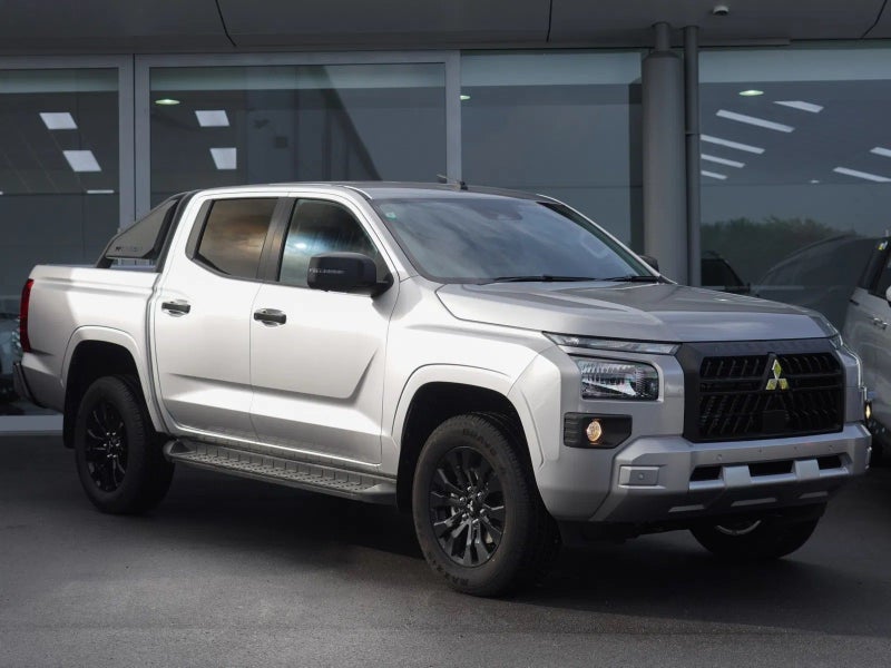 2026 Mitsubishi Triton GLX Sport 4x4 auto, main photo