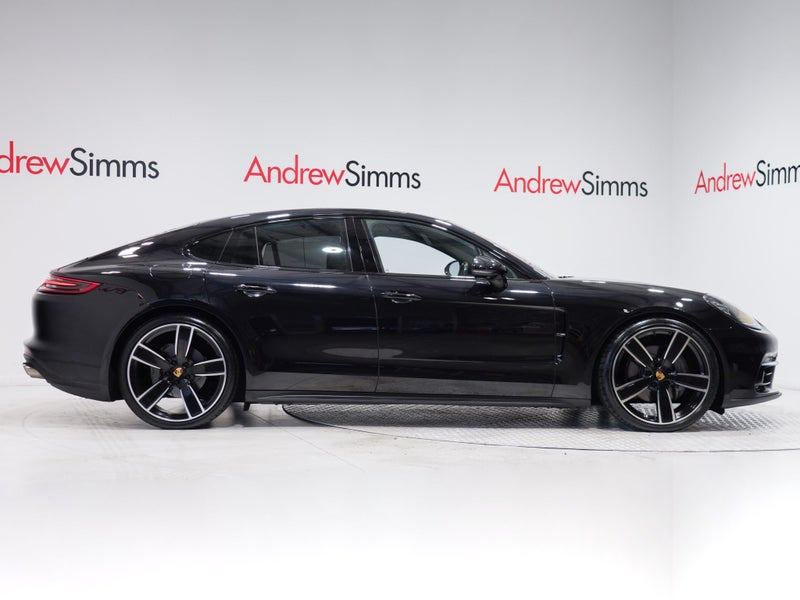 2016 Porsche Panamera 4S 3.0P Hatch, photo 2