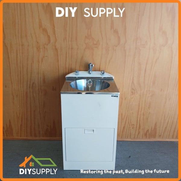 560w x 560d x 900h Laundry Tub #0 Carousel 1