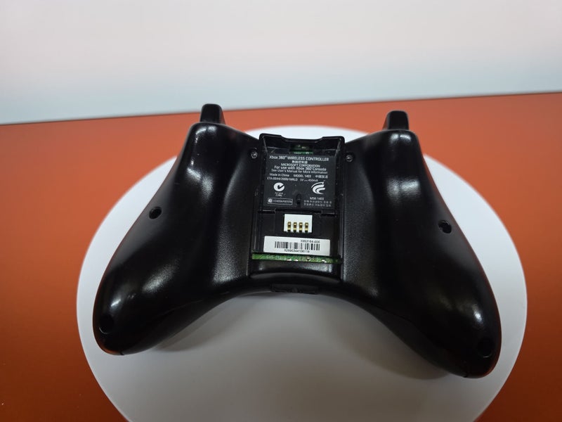 Official Microsoft XBOX 360 Controller Carousel 2