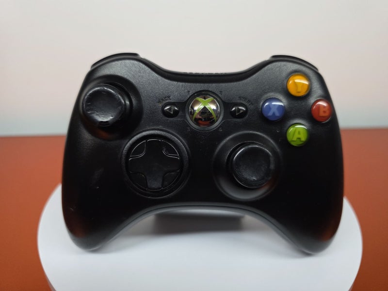 Official Microsoft XBOX 360 Controller Carousel 1