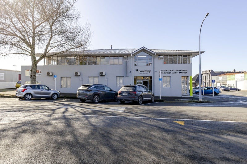 Image 1 of 24