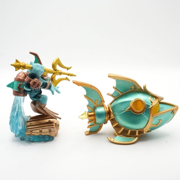 Skylanders Superchargers - Deep Dive Gill Grunt & Reef Ripper Water Vehicle Carousel 2