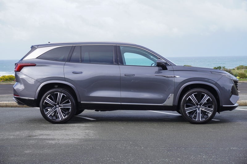 2025 MG QS 4wd Essence 2.0Pt /9At, photo 2