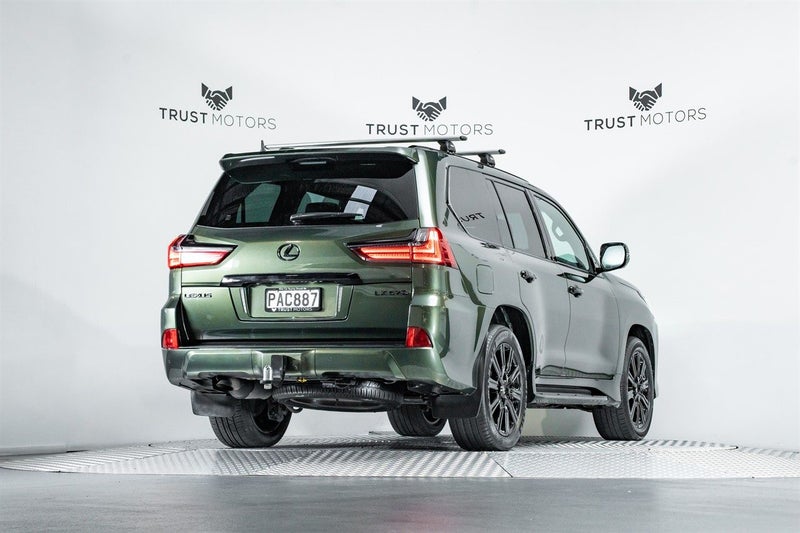 2021 Lexus LX 570 5.7L V8 4WD, photo 3