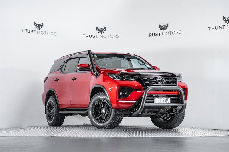 2021 Toyota Fortuner Limited 2.8L Diesel 4WD, main photo