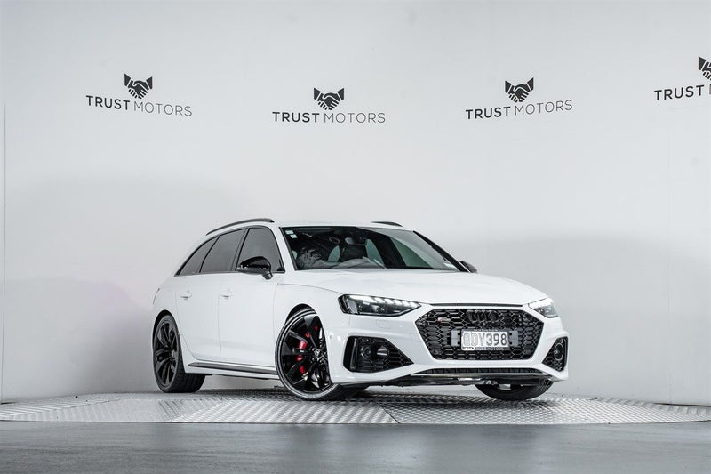 2020 Audi RS4 Avant 2.9L Twin Turbo V6