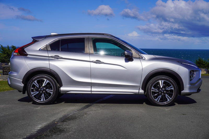 2022 Mitsubishi Eclipse Cross VRX 4x4 auto, photo 2