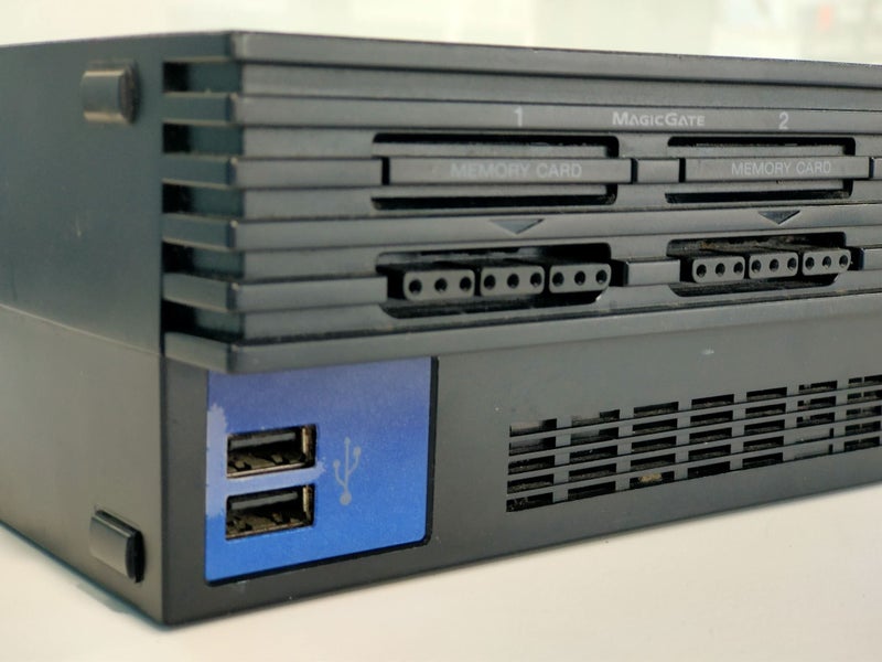 PS2 Fat Original Console - SCPH-50002 - B13200842-1 Carousel 2