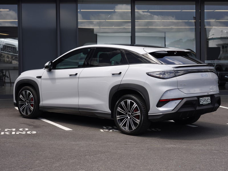 2025 BYD Sealion 7 Performance AWD EV 5Dr Wagon, photo 2