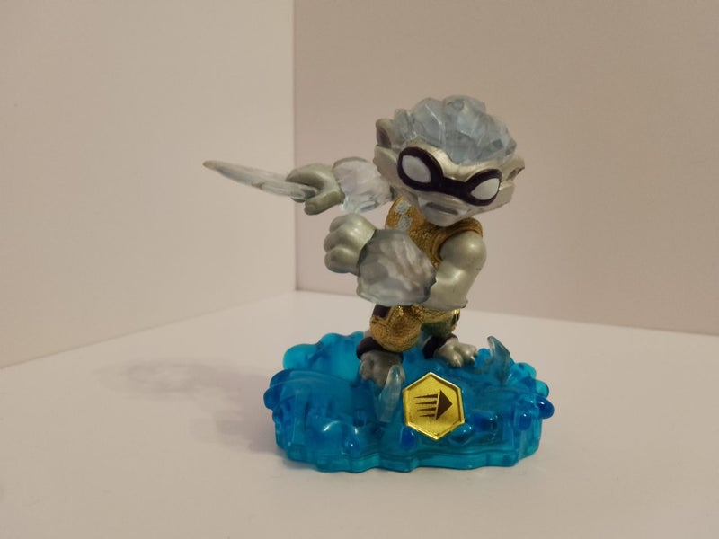 Skylanders - Nitro Freeze Blade Carousel 1