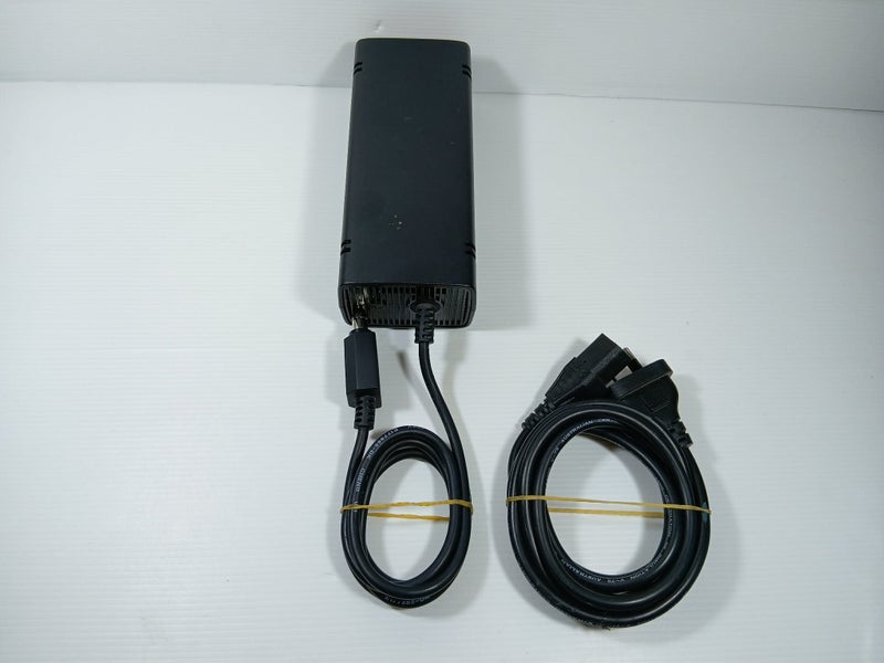 Xbox 360 Slim - 250GB Carousel 7