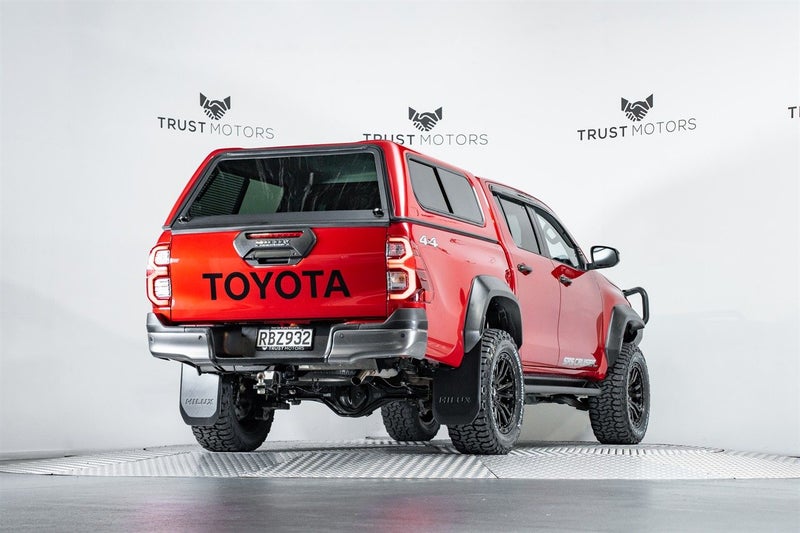 2025 Toyota Hilux SR5 Cruiser Widetrack 4WD, photo 3