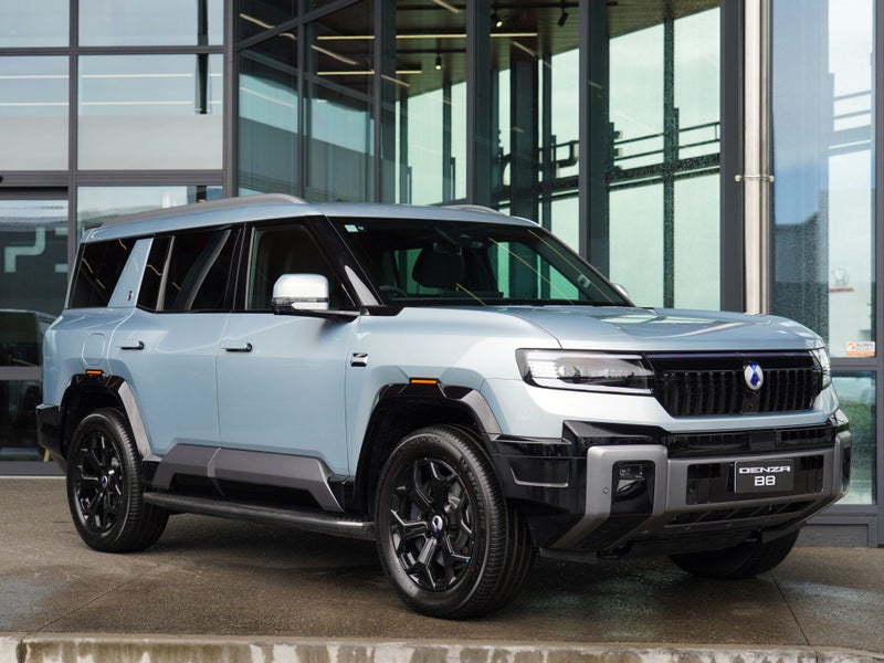 2026 DENZA B8 Super Hybrid 7S 4WD DiSus-P