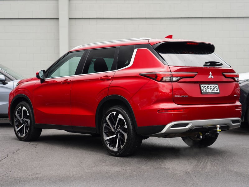 2023 Mitsubishi Outlander XLS 2.5P 4WD, photo 2