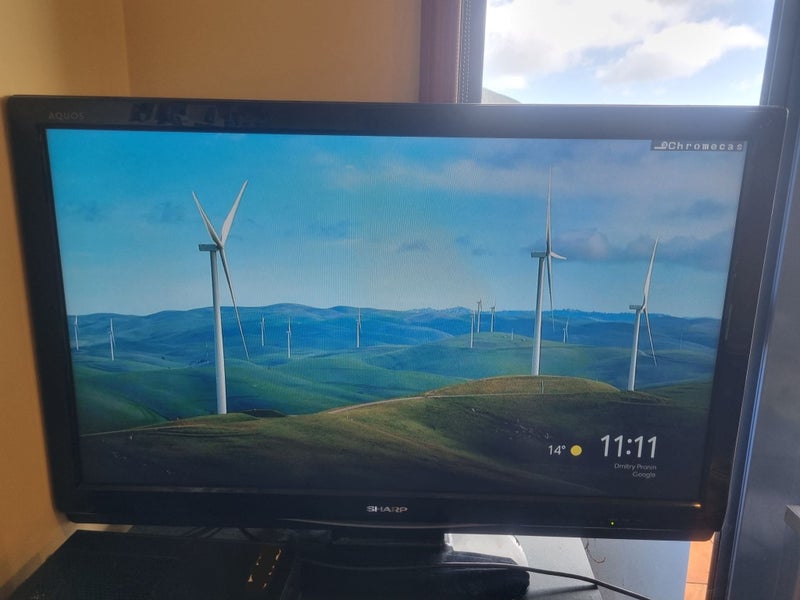 Sharp LC-37A33X LCD Colour TV - 37" Carousel 1