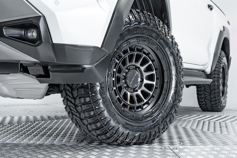 2026 Toyota Hilux Adventure 2.8D 4WD, photo 2