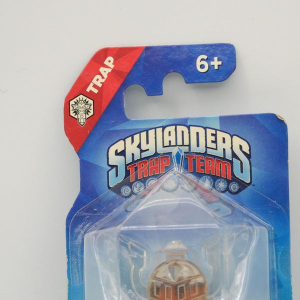 Skylanders Trap Team Water Helmet Trap BOXED NIB Water Trap Crystal Frost Helm Carousel 2