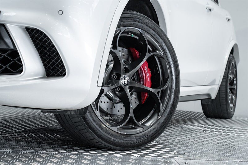 2020 Alfa Romeo Stelvio Quadrifoglio 2.9L Twin..., photo 2