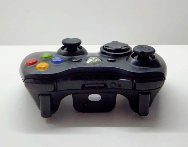 Xbox 360 Wireless Controller - Black Carousel 2