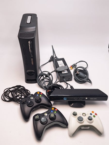 * 120GB Elite Xbox 360 Console w/ 3 Controllers, Kinect Camera & Cables! * Carousel 1