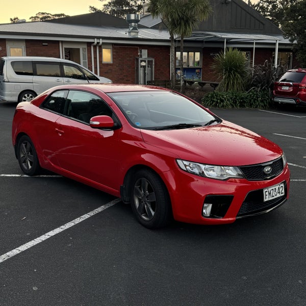 2010 Kia Koup Lx