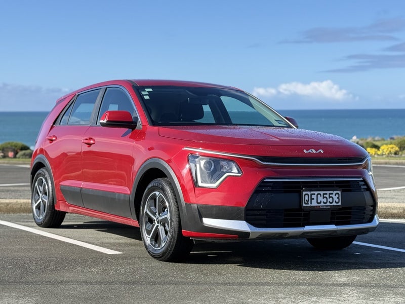 2023 Kia Niro Light 1.6Ph/6Am