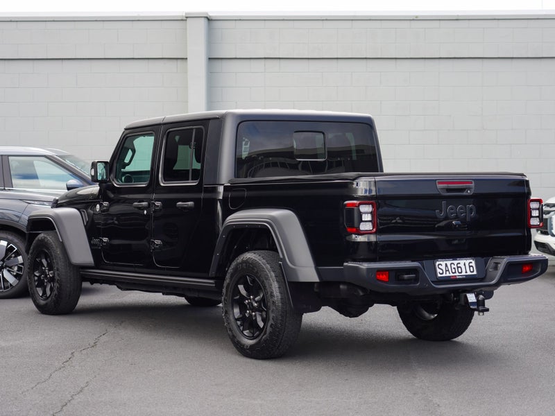 2022 Jeep Gladiator Sport 3.6P 4WD 8A 4Dr Ute, photo 2