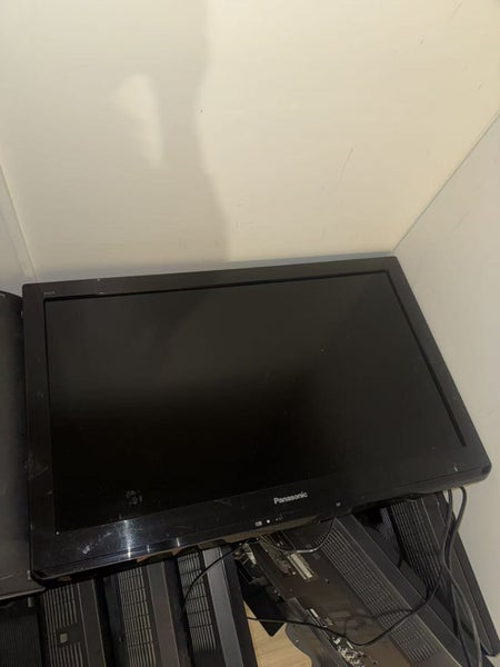 Panasonic 32” LCD TV TH-L32C30Z – Multiple Available Carousel 5