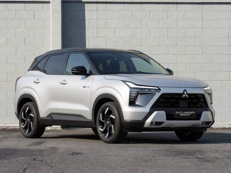 2026 Mitsubishi Outlander SPORT HEV 1.6L VRX 2WD, main photo