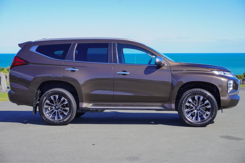 2020 Mitsubishi Pajero Sport VRX 2.4D 4x4 auto, photo 2