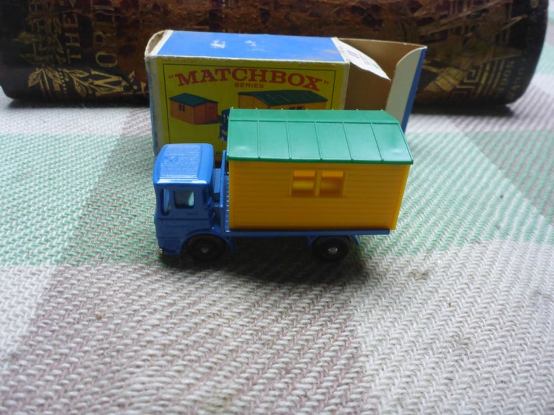 Vintage Boxed Matchbox Diecast Toy Car No. 60 Truck With Site Office Die Cast Carousel 2