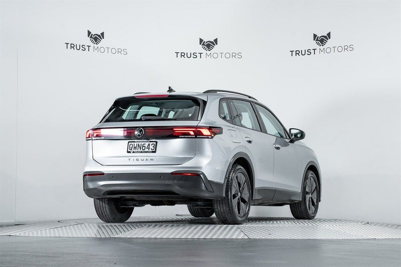 2024 Volkswagen Tiguan Life 1.4L Turbo Petrol, photo 3