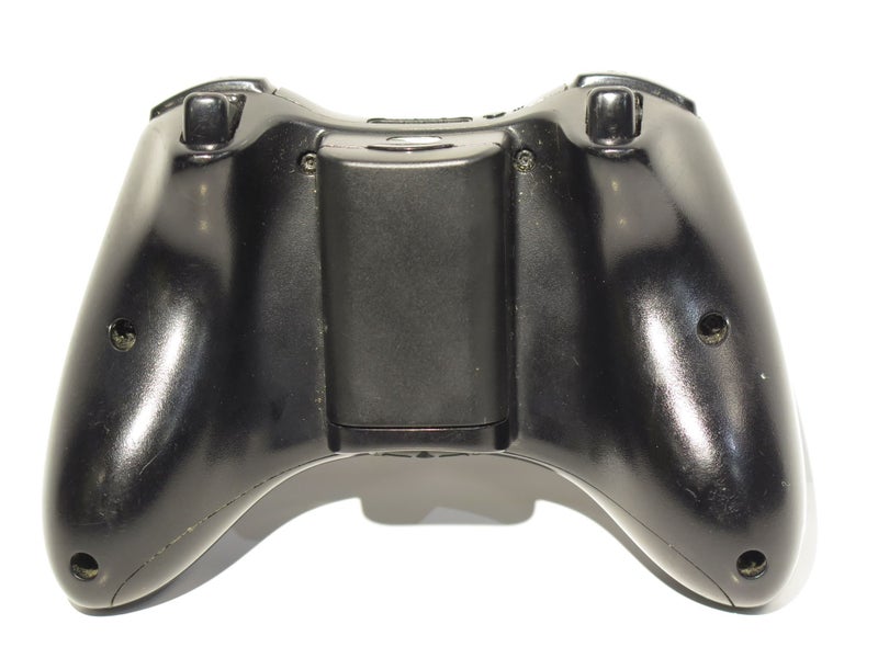 Genuine Microsoft Xbox 360 Wireless Controller Model 1403 with battery. Carousel 2