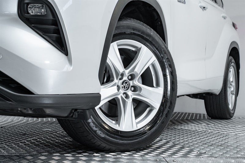 2024 Toyota Highlander GXL Hybrid 4WD, photo 2