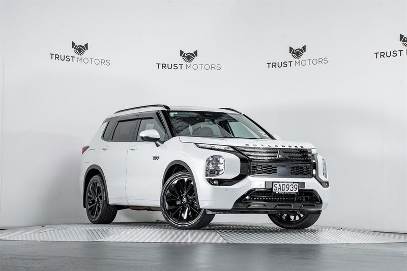 2022 Mitsubishi Outlander VRX PHEV 4WD